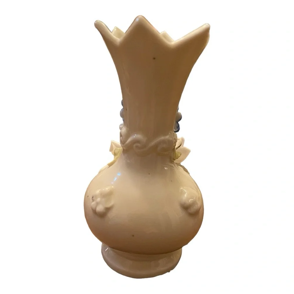 Vintage Capodimonte Italy Floral Bud Vase Mold 11 - 3D White Rose & Blue Flowers